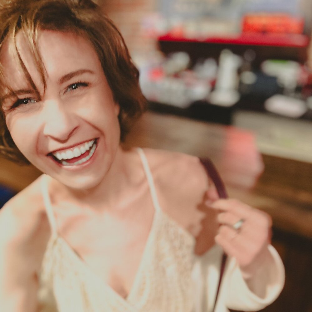 Meet your Posher, Becca